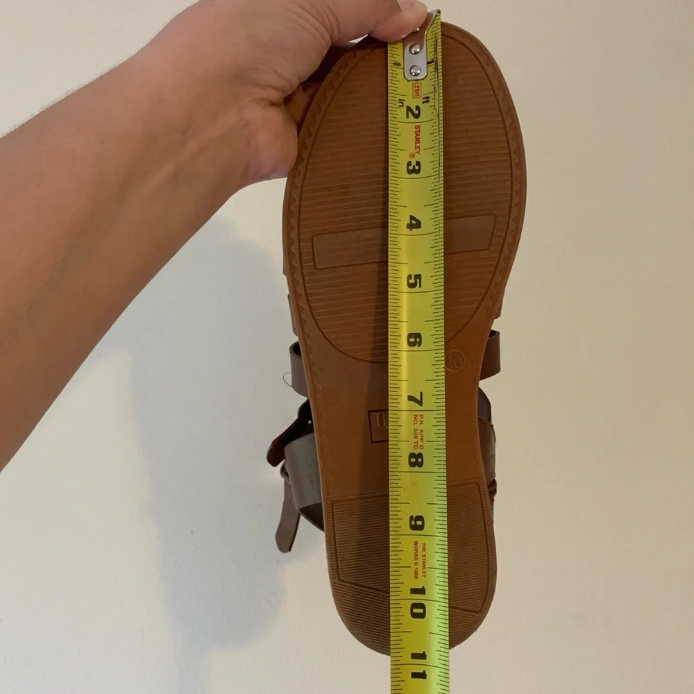 Time and Tru Vegan Leather Fishermancore Women’s Brown Gladiator Sandals 10 - Picture 9 of 9